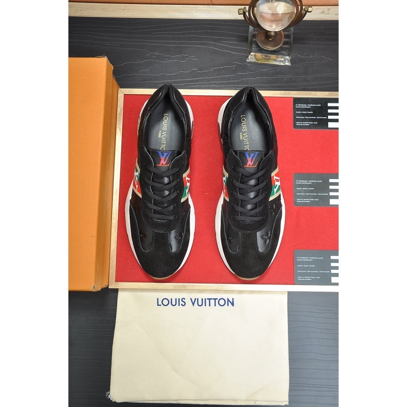l**is V*t*n sneakers